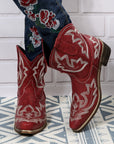 Gazelle™ - Women's V-cut Western Boots